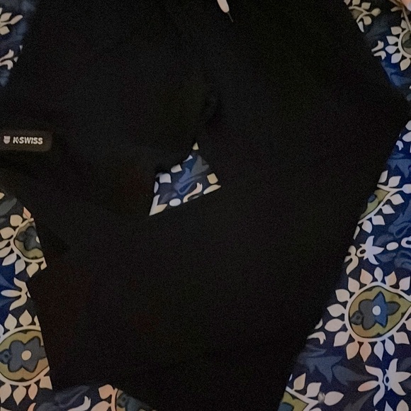 Kswiss’s jogging pants - Picture 2 of 4